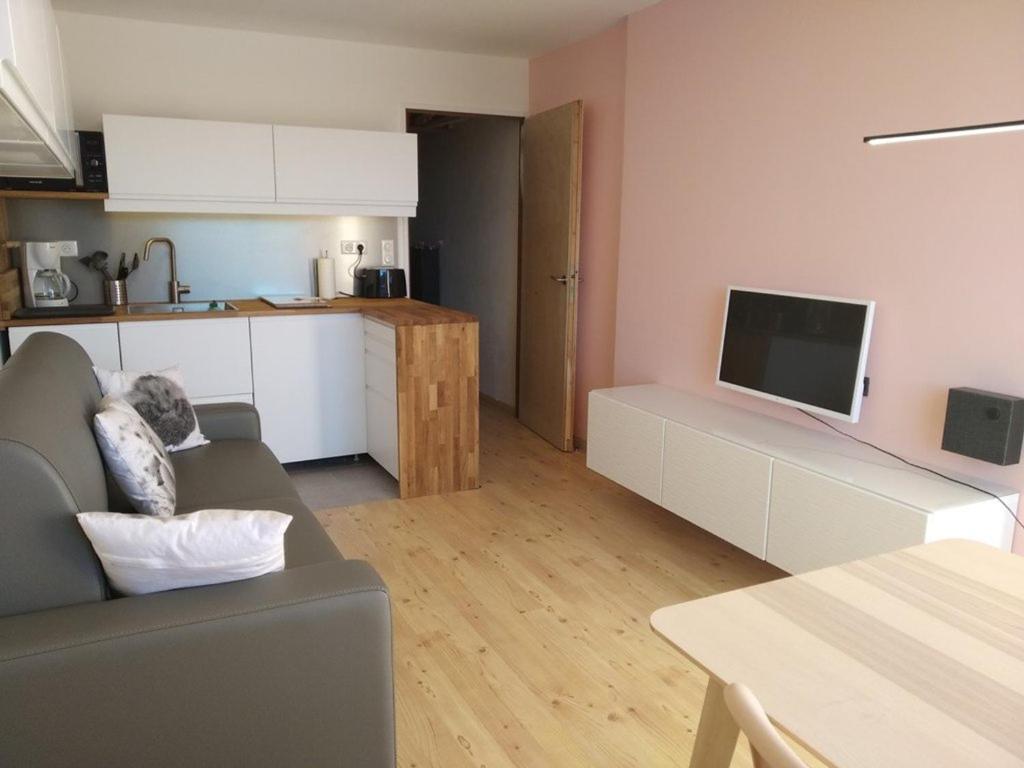 Appartement lumineux avec vue sur le lac, parfait pour se détendre - 2