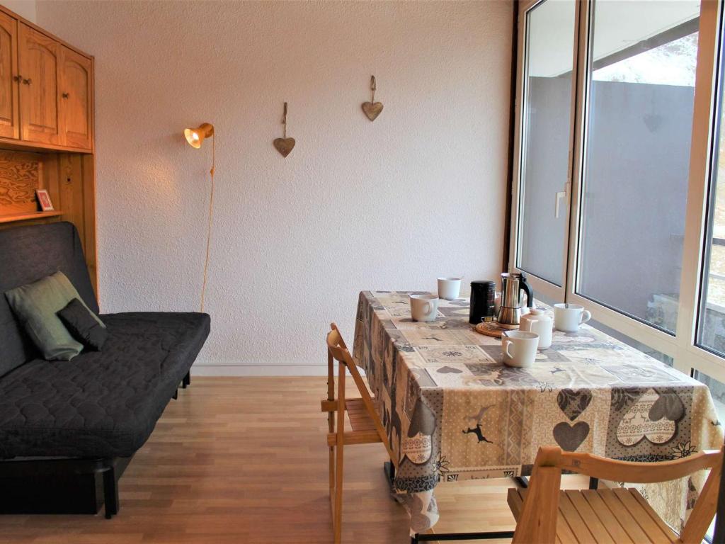 Studio cosy avec balcon, au pied des pistes et proche des commerces, Vars Les Claux - FR-1-330B-189 - 1