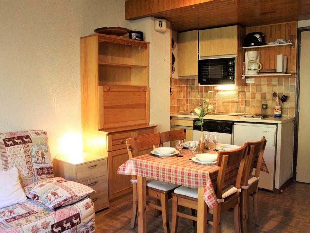 Studio Mezzanine Vars Les Claux, 4 Pers, Proche Commerces - FR-1-330B-192 - 1