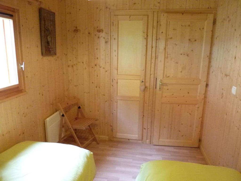 Chalet 3 étoiles avec grande terrasse dans un cadre verdoyant - 5