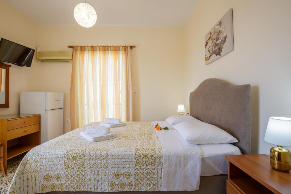 Akrogiali Beach Rooms photo