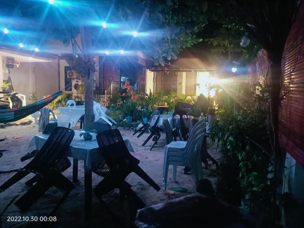 CHIEF'S VILLA Rentals Malapascua Island photo