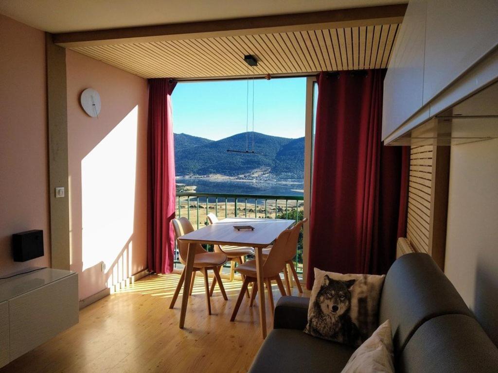 Appartement lumineux avec vue sur le lac, parfait pour se détendre - 4