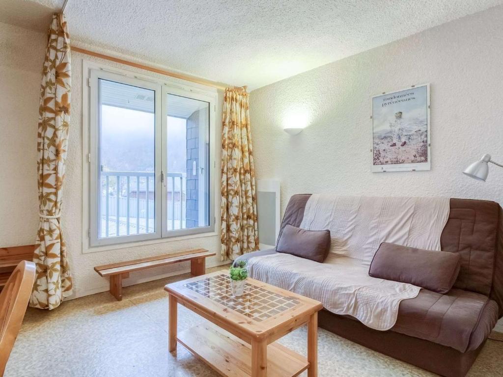 Duplex pour 6 pers avec balcon, parking et face télécabine à Cauterets - FR-1-401-200 - 2