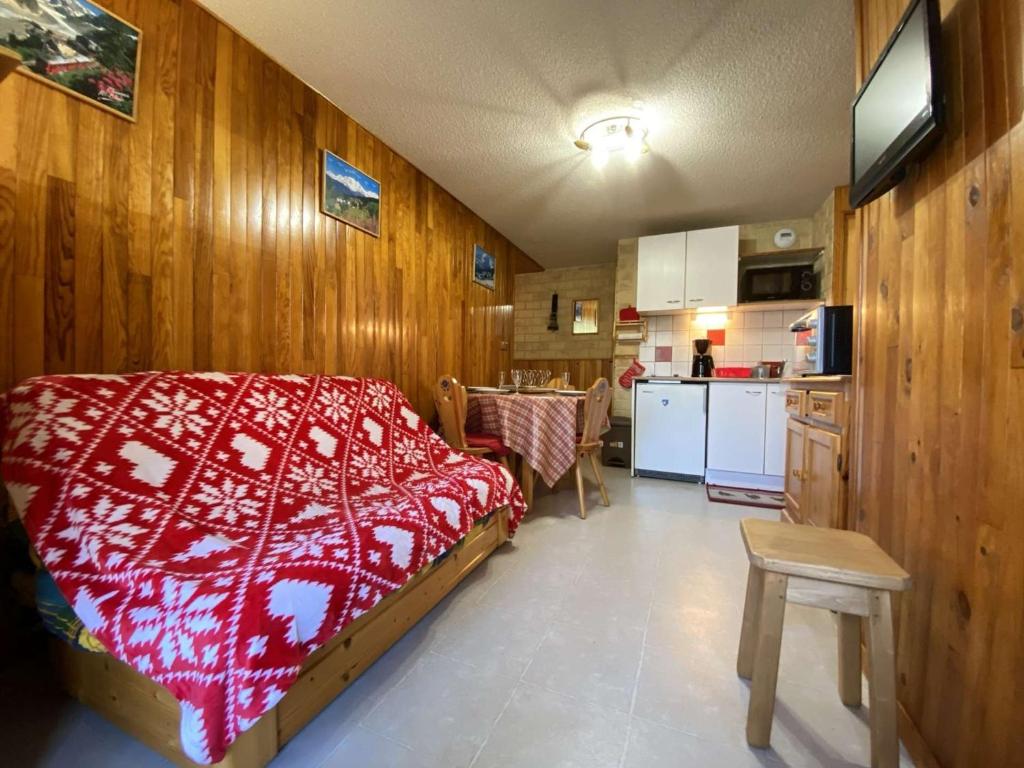 Appartement cosy 6 pers, Praz-sur-Arly, navette gratuite, parking, animaux admis - 2