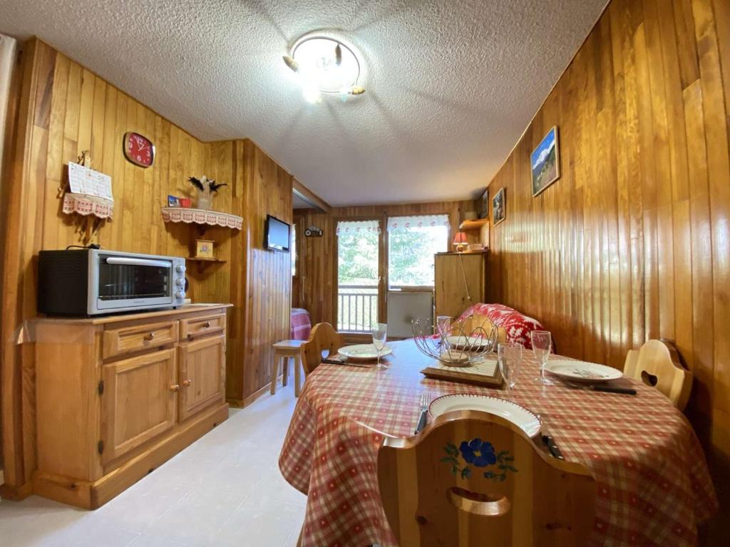 Appartement cosy 6 pers, Praz-sur-Arly, navette gratuite, parking, animaux admis - 3