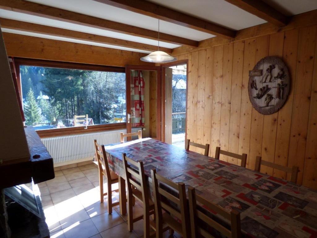 Grand T5 lumineux pour 11 pers. - balcon, cheminée, garage au Grand-Bornand - FR-1-458-137 - 2