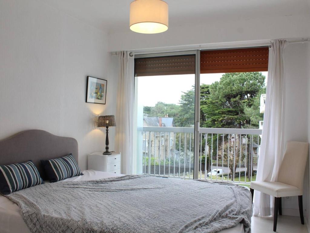Appartement 2 pièces face mer avec terrasse et parking privatif - La Baule - FR-1-245-151 - 3