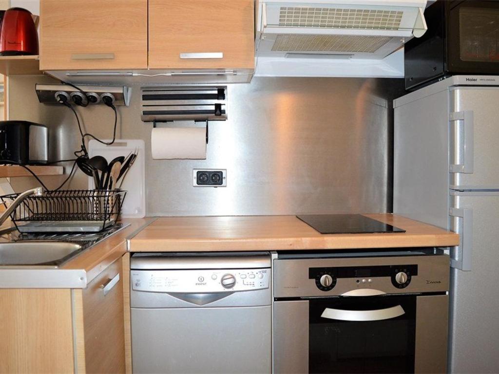 Appartement T2 cabine au centre avec parking et WIFI - FR-1-593-33 - 5