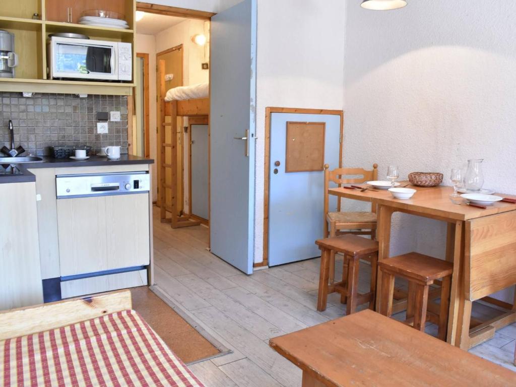 Confortable appartement à Méribel, 4 pers, proche pistes et commerces - FR-1-180-563 - 1
