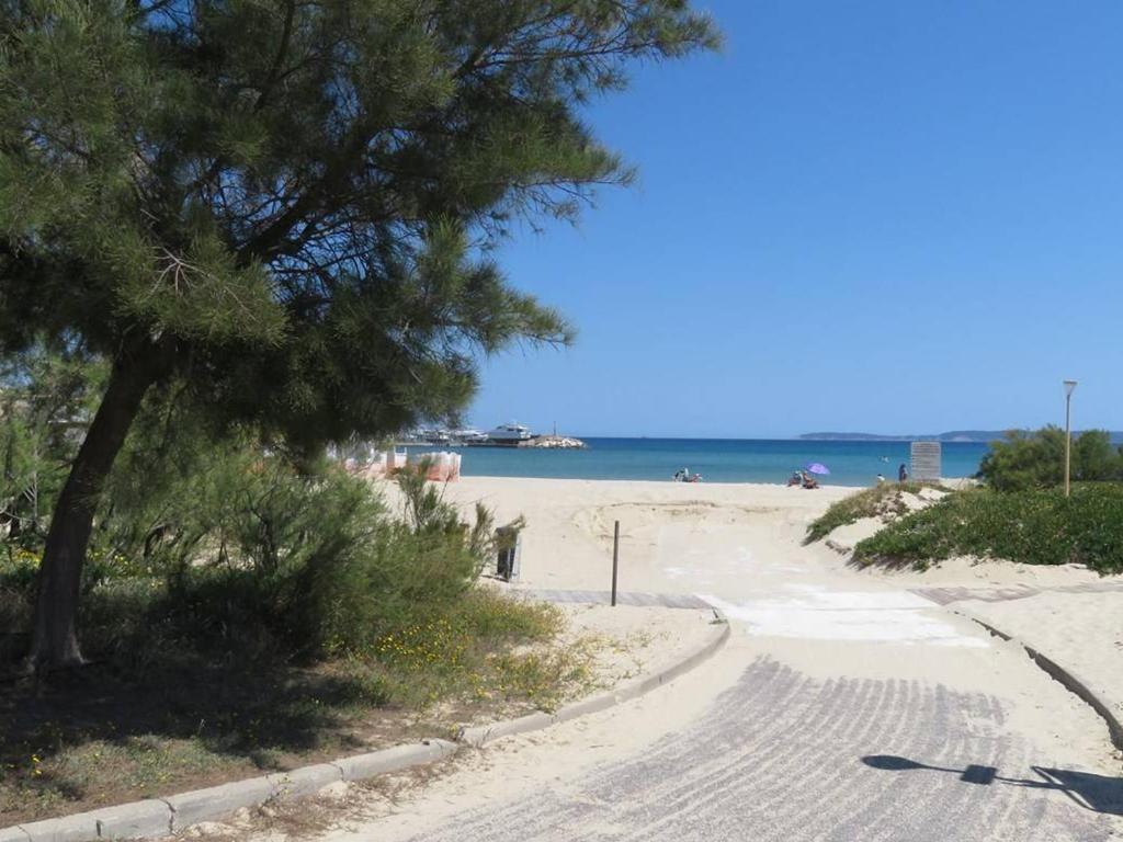 T4 de 54m² avec Piscine et Tennis, à 50m de la plage - La Favière, Bormes-les-Mimosas - FR-1-610-31 - 3