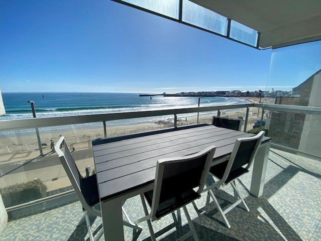 Quiberon - Grand T2 - Balcon Sud - 70m² - Plage & Centre - Parking & WIFI - FR-1-478-203, Quiberon