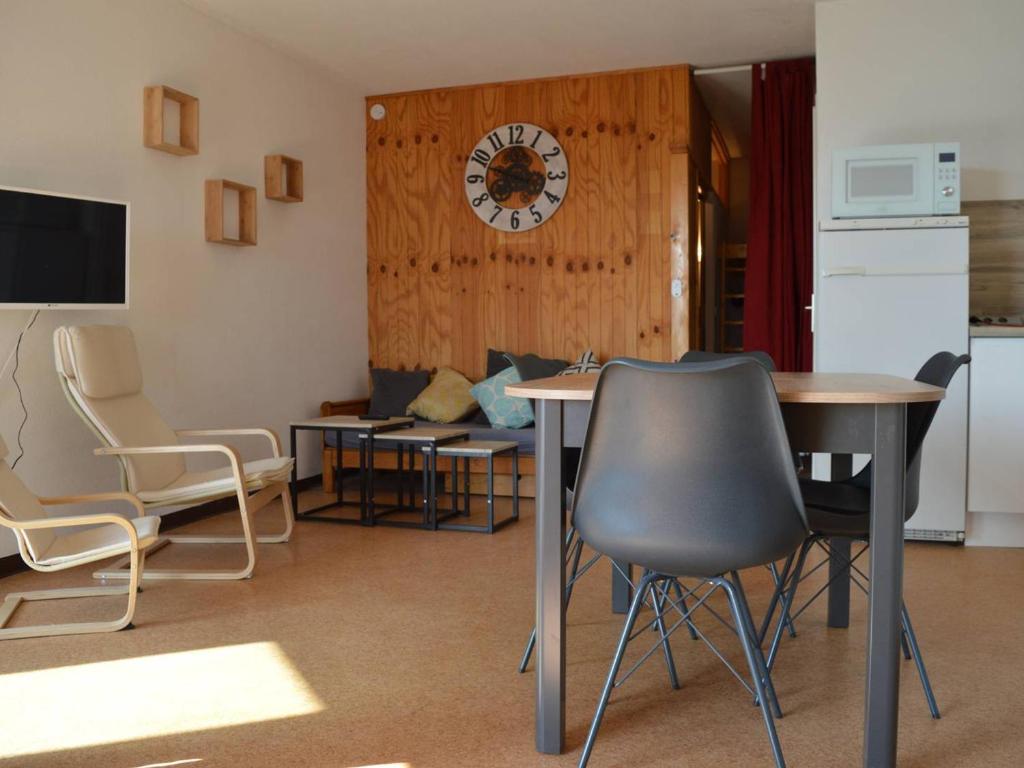 Appartement 2 pièces cabine aux Angles, face au lac - 4
