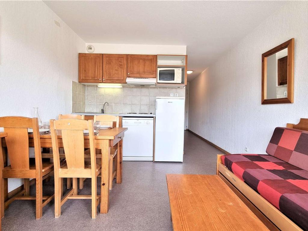 Studio Cabine 4 pers - Près des Pistes & Commerces - FR-1-525-220 - 2
