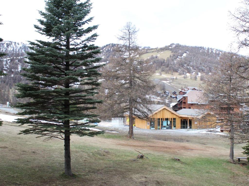 Studio charmant au pied des pistes, balcon sud, parking gratuit, animaux acceptés ! - 3