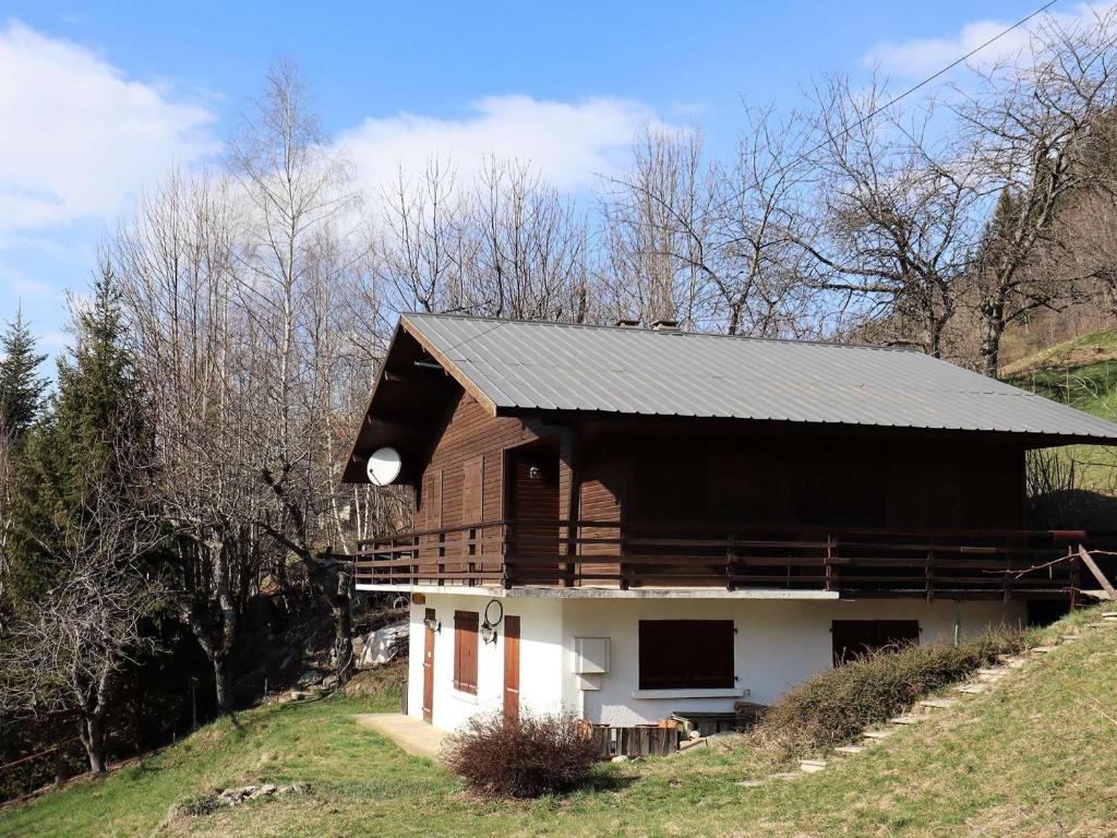 Chalet pour 6-8 pers. avec cheminée, plein sud et garage à 5 min du centre - FR-1-342-234, Beaufort