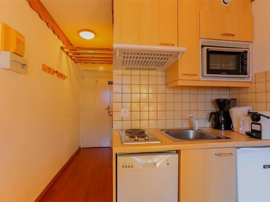 Charmant Appartement Rénové - 4 Pers, Balcon Sud, Cœur de Val Thorens, Accès Pistes et Commerces - FR-1-637-7 - 4