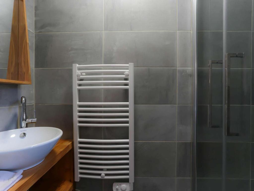 Chalet Triplex 75m² Val Thorens - 2 Chambres, 1 Cabine, Cheminée, WiFi, Proche Pistes et Commerces - FR-1-637-11 - 5