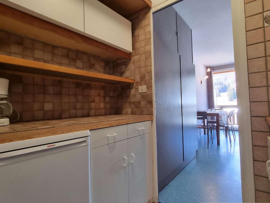 Studio cosy proche pistes, 4 personnes, parking, wifi, animaux permis - FR-1-525-234 - 3