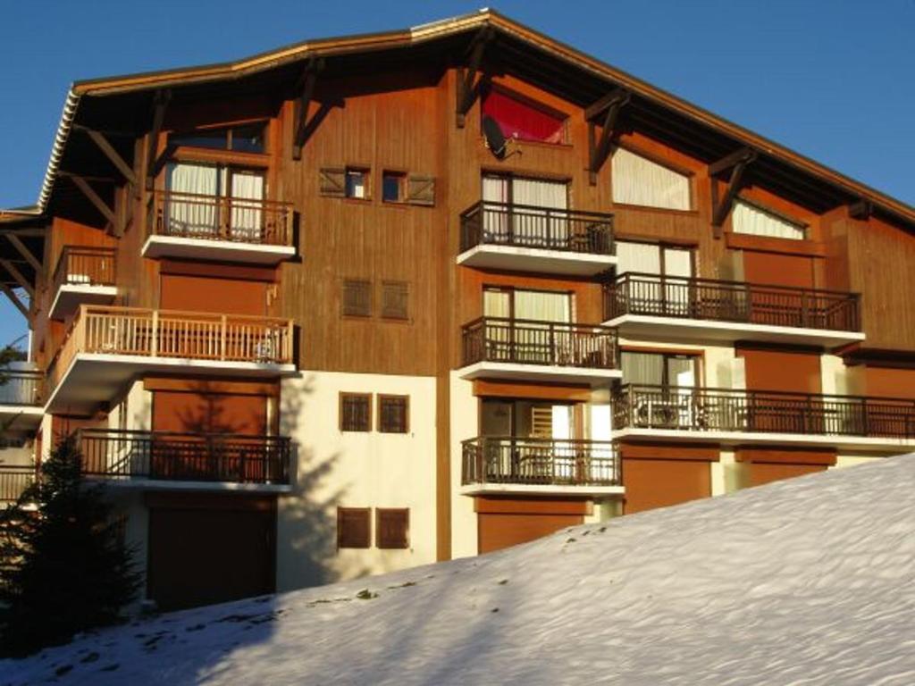 Studio calme avec jardin et terrasse à Notre-Dame-de-Bellecombe - FR-1-505-11 - 2
