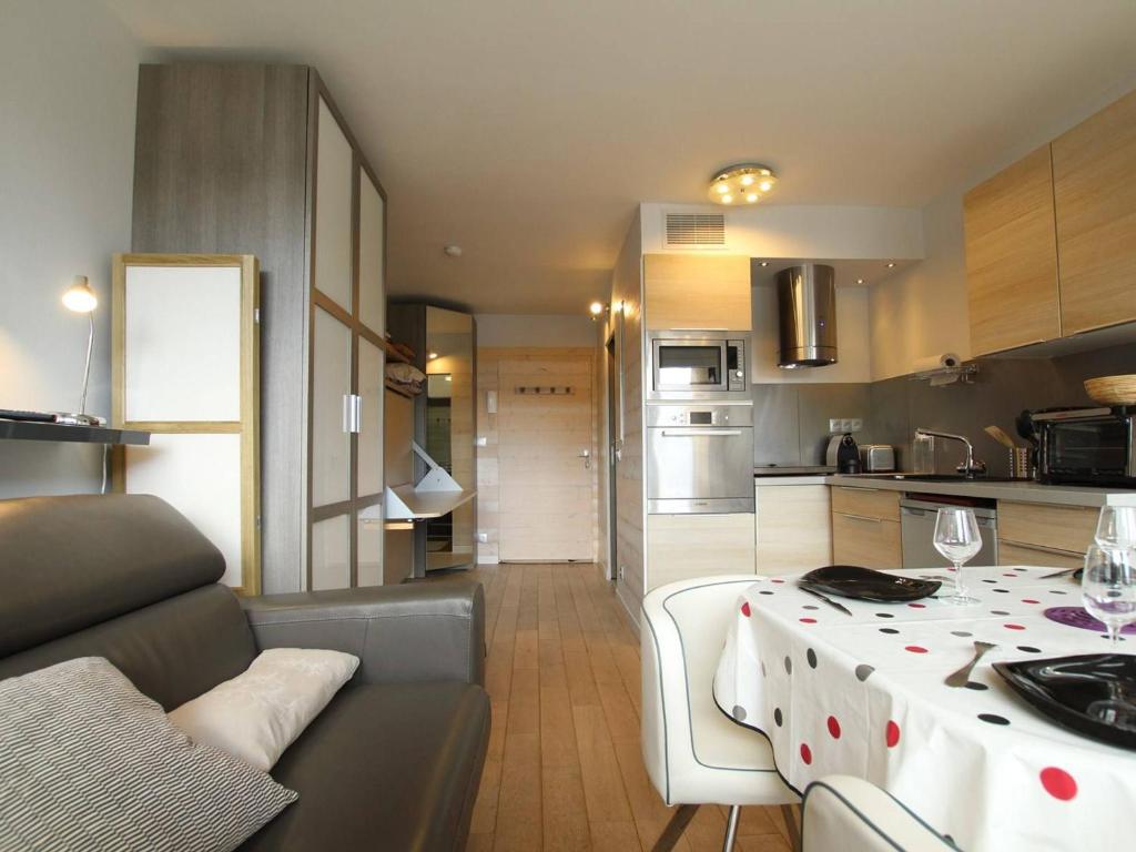 Studio rénové 4 pers à Saint-Chaffrey avec balcon, classé 3 étoiles - 4