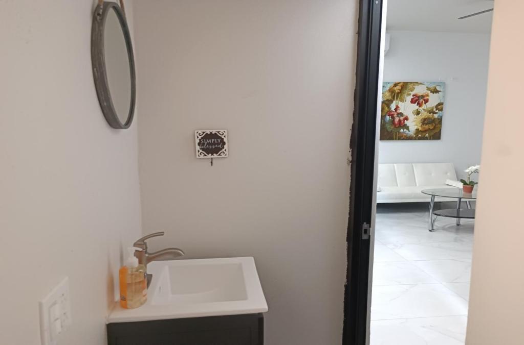 Town Condo Casamar 2 by Kivoya - 5