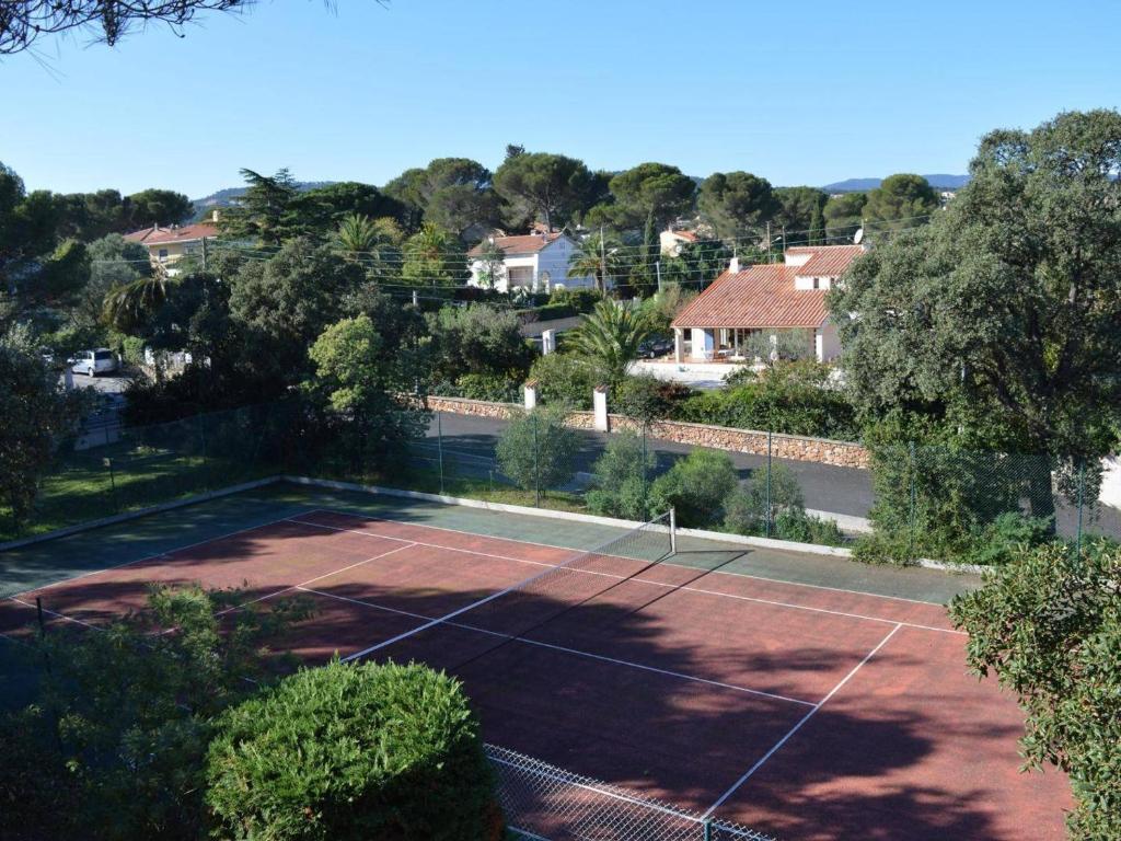 Studio cabine avec piscine, tennis et parking à 400m de la plage - 4 couchages, Saint-Aygulf - 3