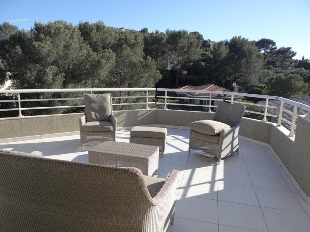 Superbe Penthouse T3 Climatisé avec Garage à Cavalaire-sur-Mer - FR-1-100-226 - 4