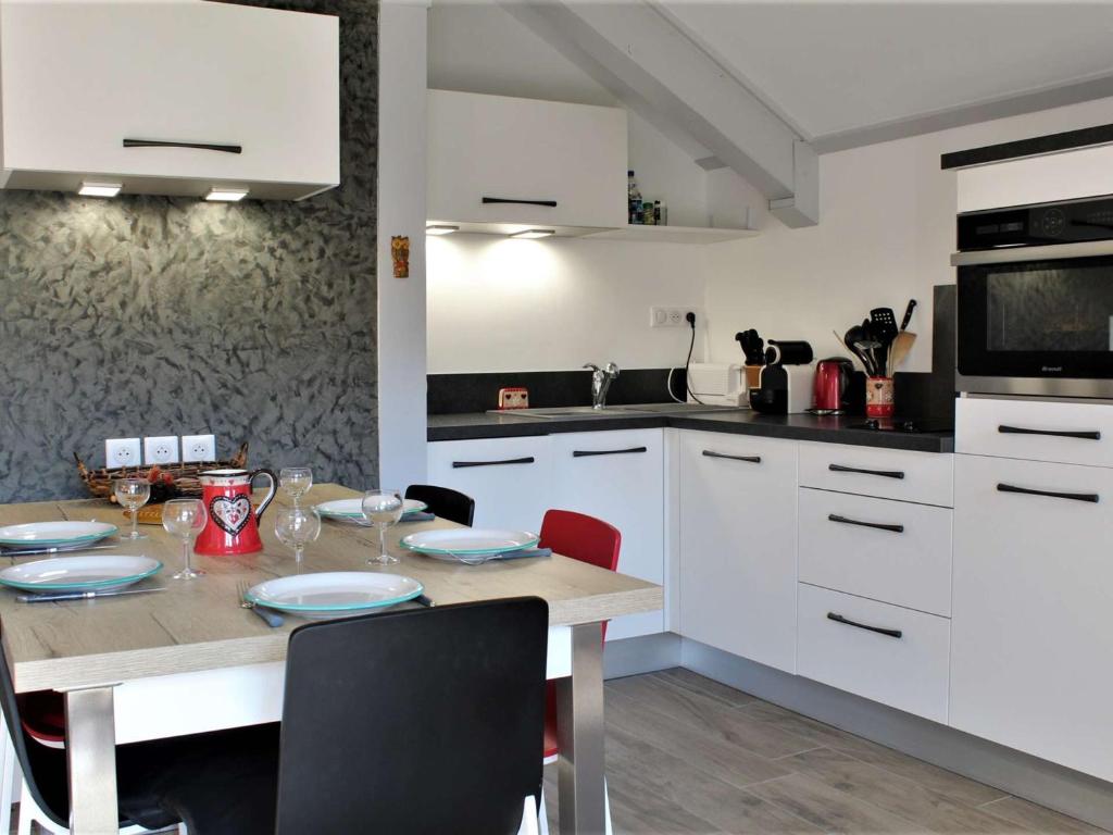 Studio rénové, mezzanine, 6 pers, balcon, proche téléski - 3