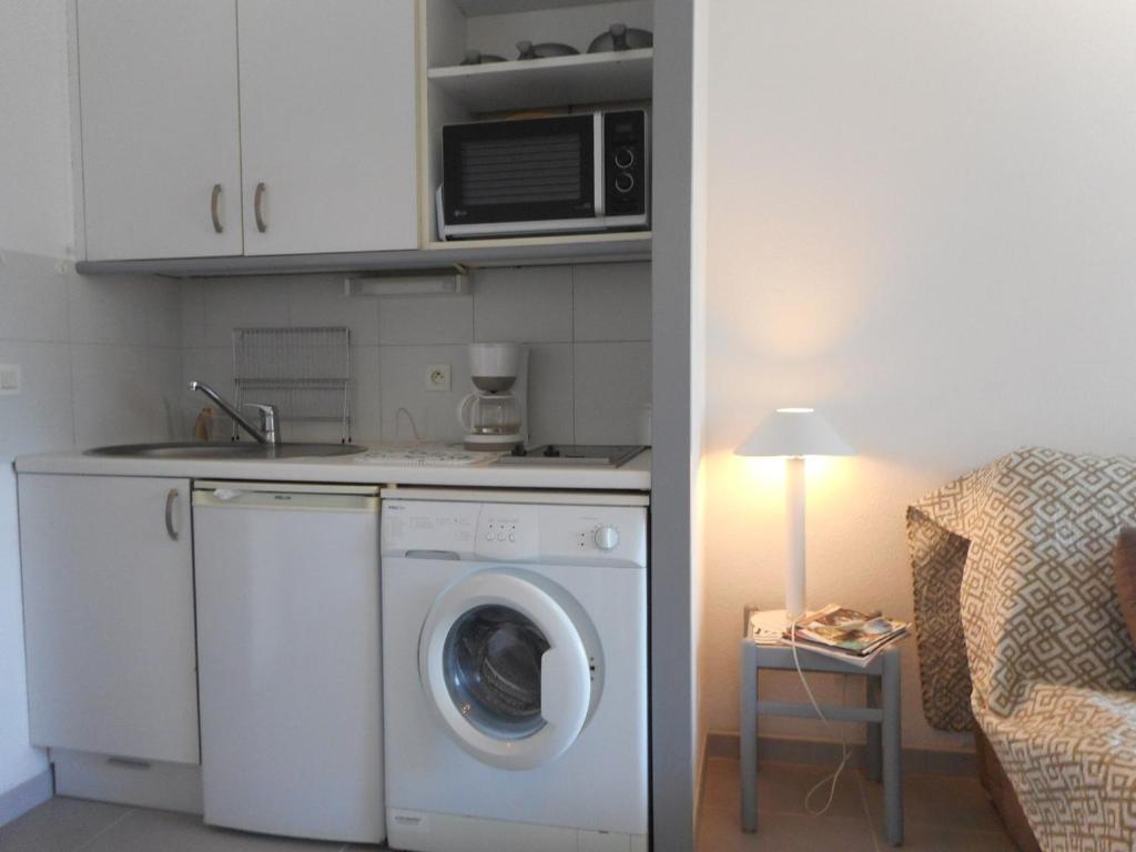 Studio Accessible 2-4 Pers avec Terrasse Vue Mer WiFi - FR-1-252A-29 - 3
