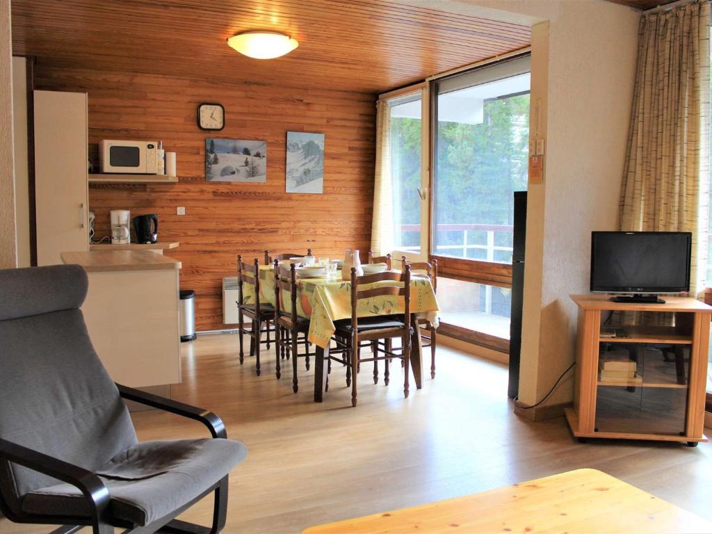 Studio cabine 6 couchages à Vars Les Claux, proche pistes et commerces - FR-1-330B-96 - 3