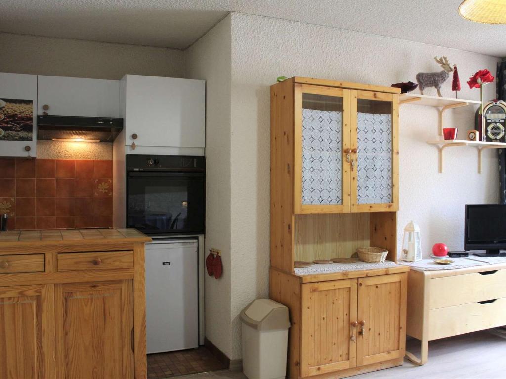 Studio Cabine 4 Pers. avec Balcon, au Pied des Pistes à Vars Les Claux - FR-1-330B-143 - 3