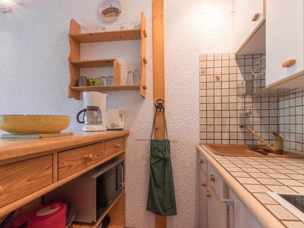 Studio chaleureux avec balcon à Serre-Chevalier, parking et casier à ski – 4 personnes - 2