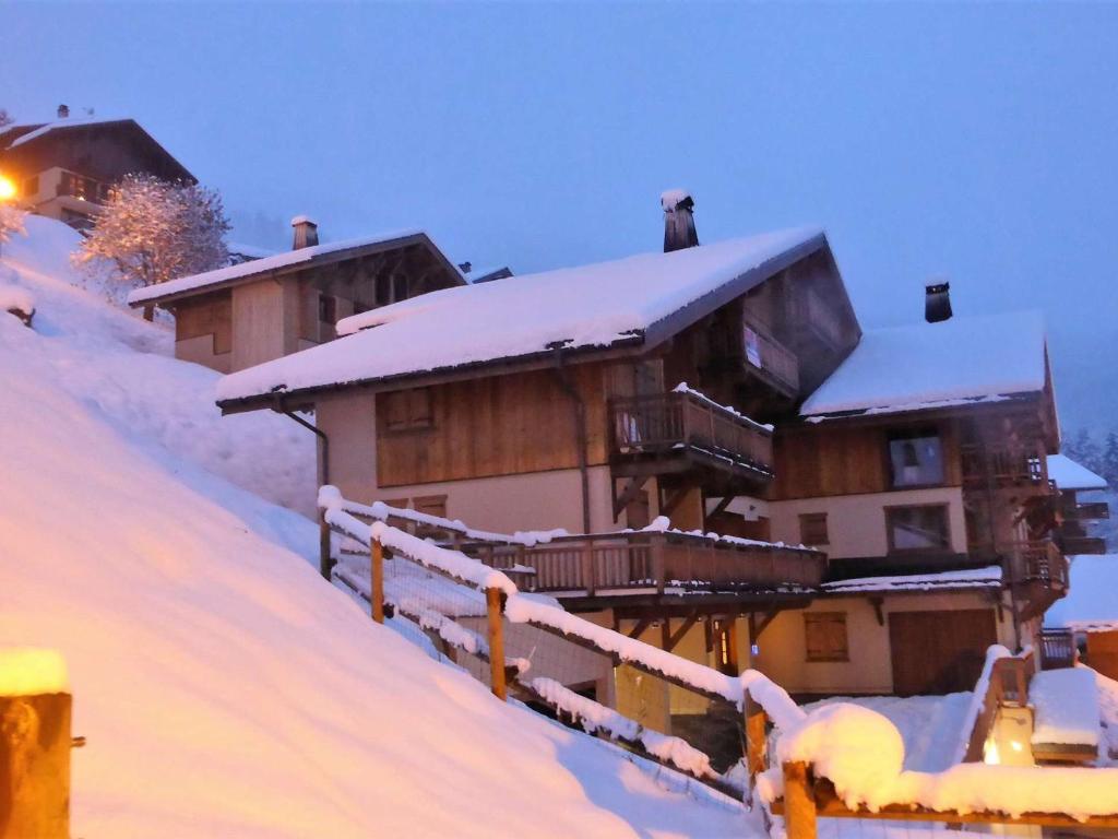 Appartement cosy 2 chambres à Arêches, cuisine équipée et terrasse - FR-1-342-203 - 5