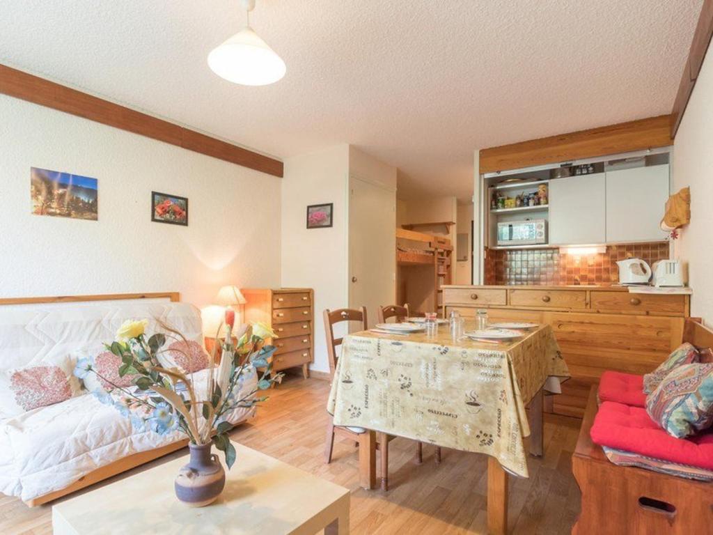 Séjour cosy à Serre-Chevalier : Appart 4 pers, équipé, prox. pistes, parking inclus, services optionnels - FR-1-330E-1 - 3