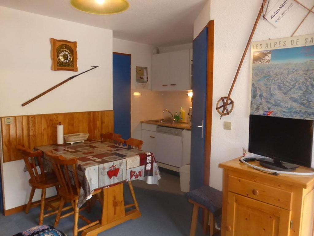 Charmant appartement à Arêches-Beaufort avec terrasse, piscine et parking, idéal pour 4 personnes - FR-1-342-139 - 2