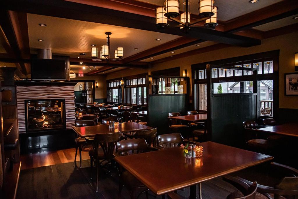 Salt Spring Inn