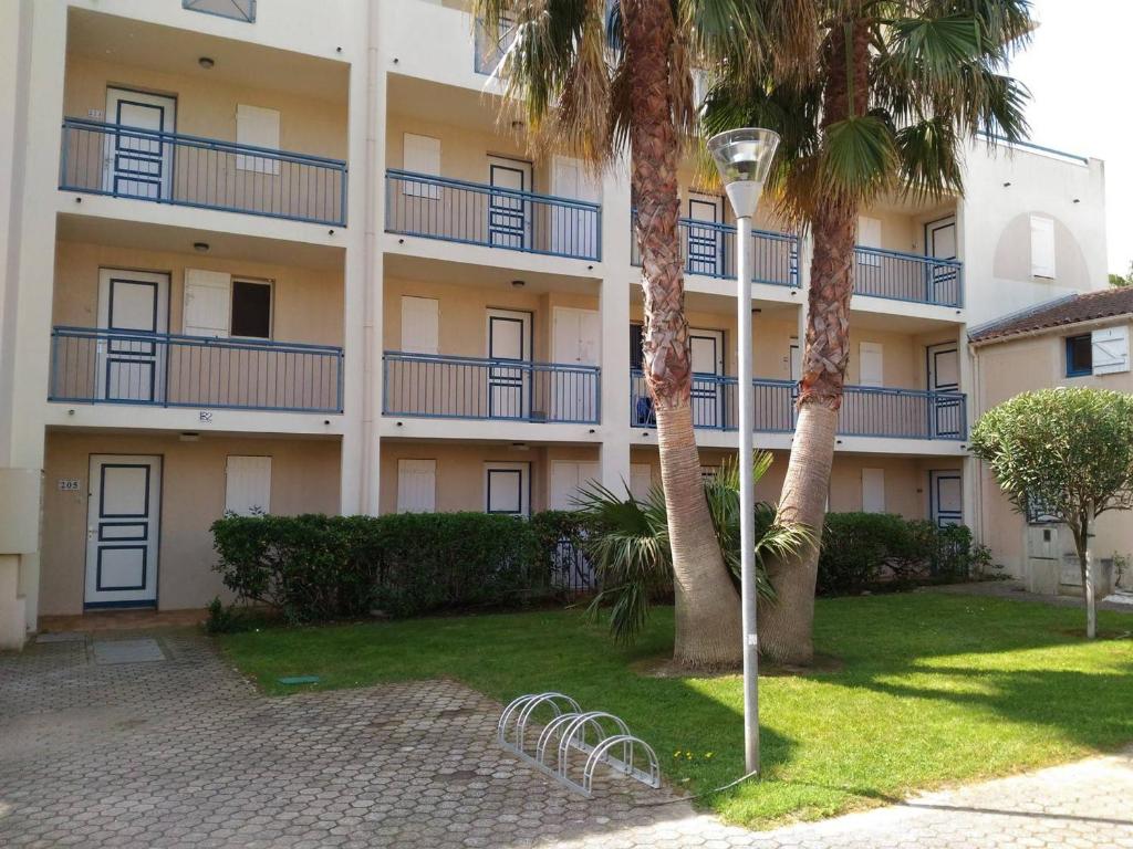 Appartement T2 cabine 2 étoiles au Lavandou avec climatisation - FR-1-308-92 - 3