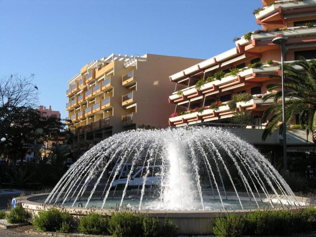 Appartement 2 pièces, climatisé, 100m plage, parking, Le Lavandou - FR-1-251-218 - 3