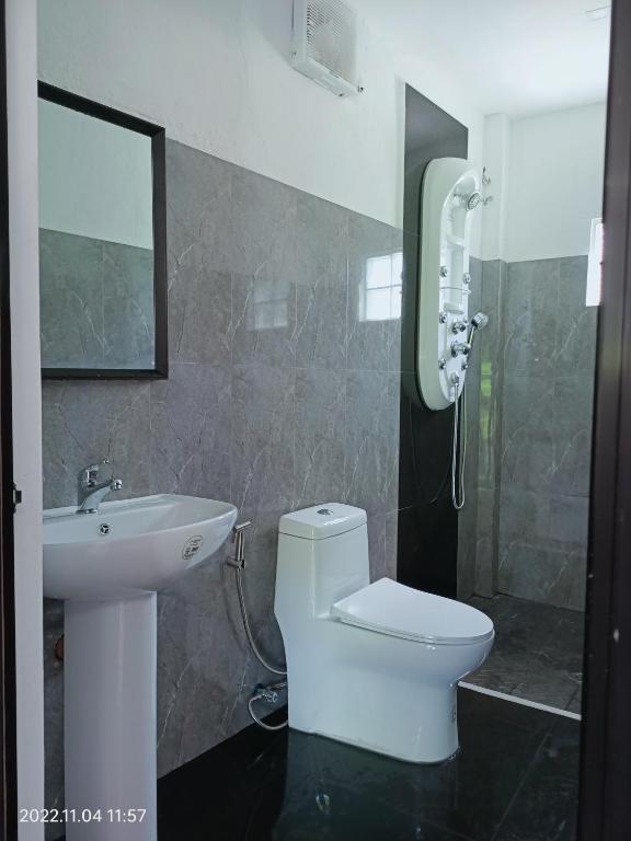 CHIEF'S VILLA Rentals Malapascua Island photo
