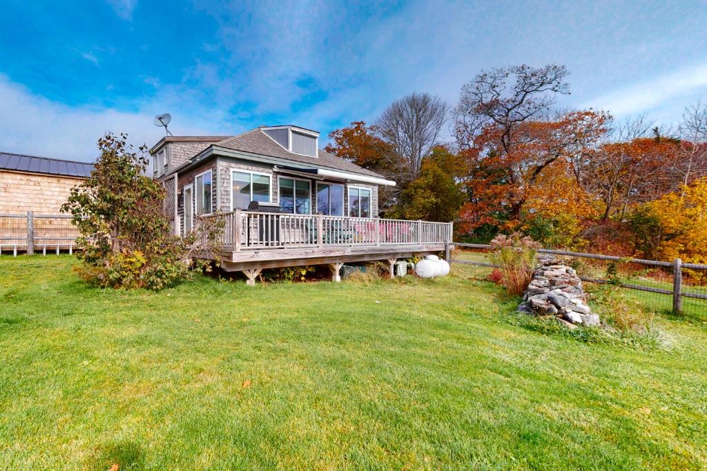 Lighthouse Lookout, Rockland
