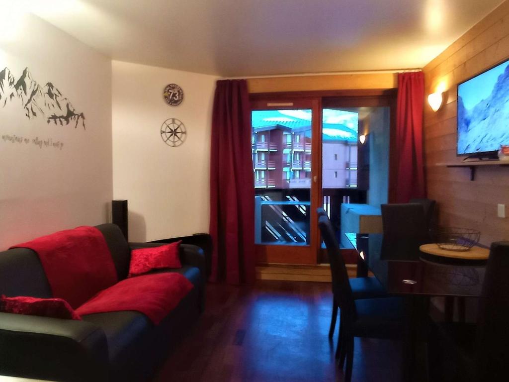 Charmant appart pour 5 pers, balcon, départ skis aux pieds, équipements top ! - 2