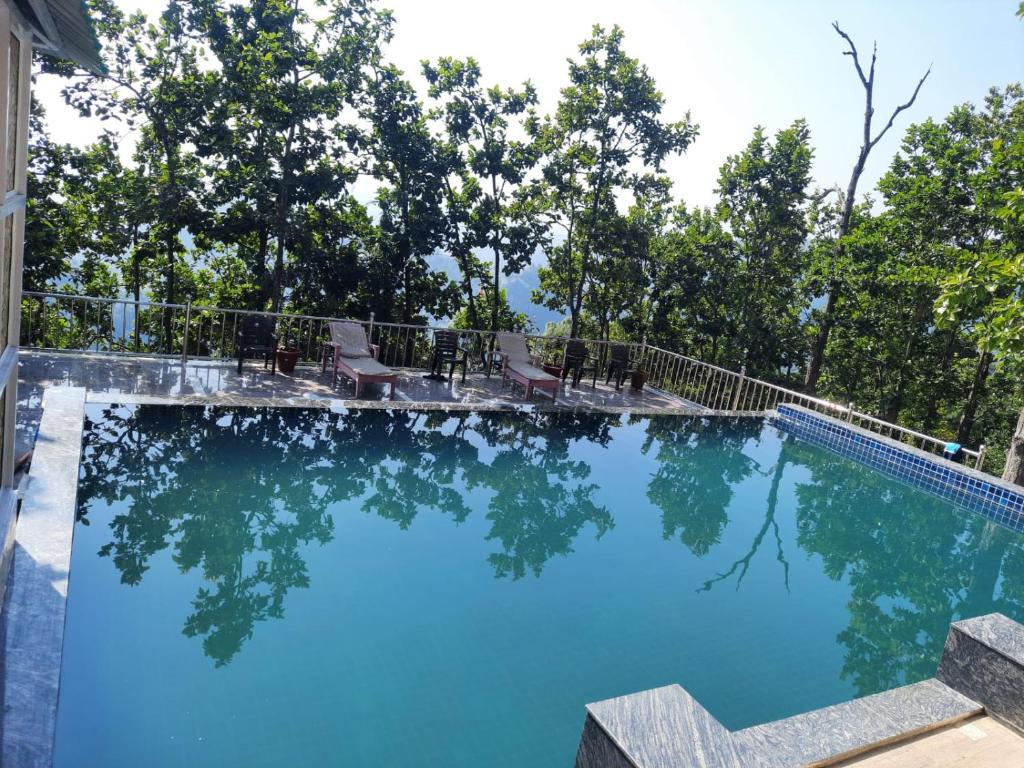 Blue Pine Orchards - Villas photo