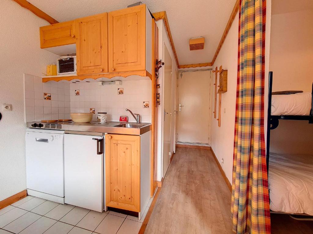 Studio fonctionnel aux pieds des pistes avec balcon - FR-1-344-206 - 2