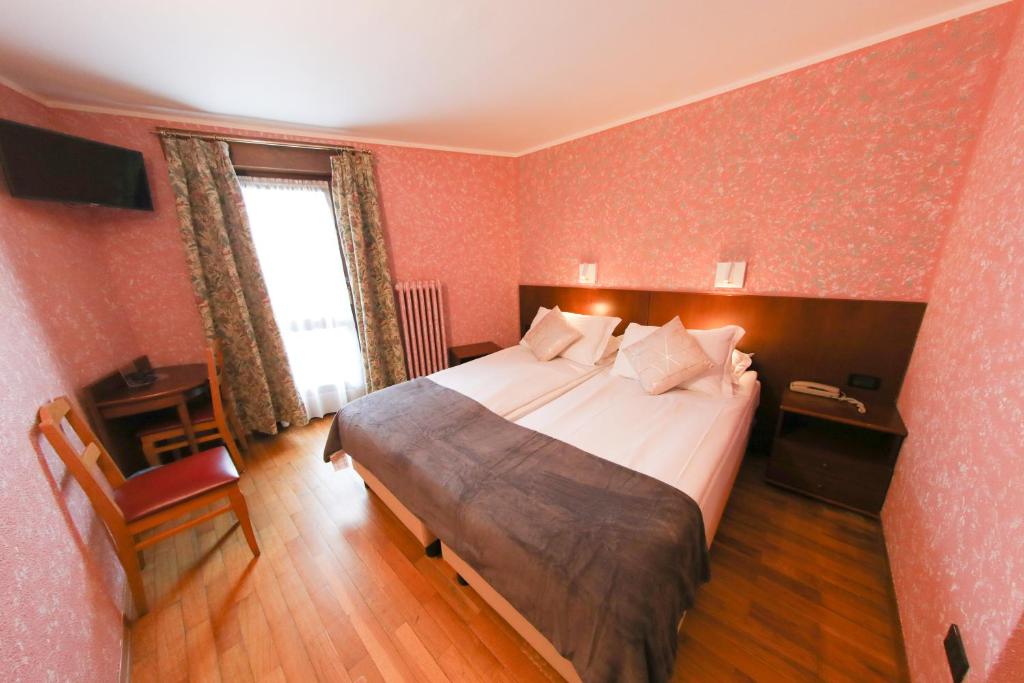 HOTEL SPORTING - 5