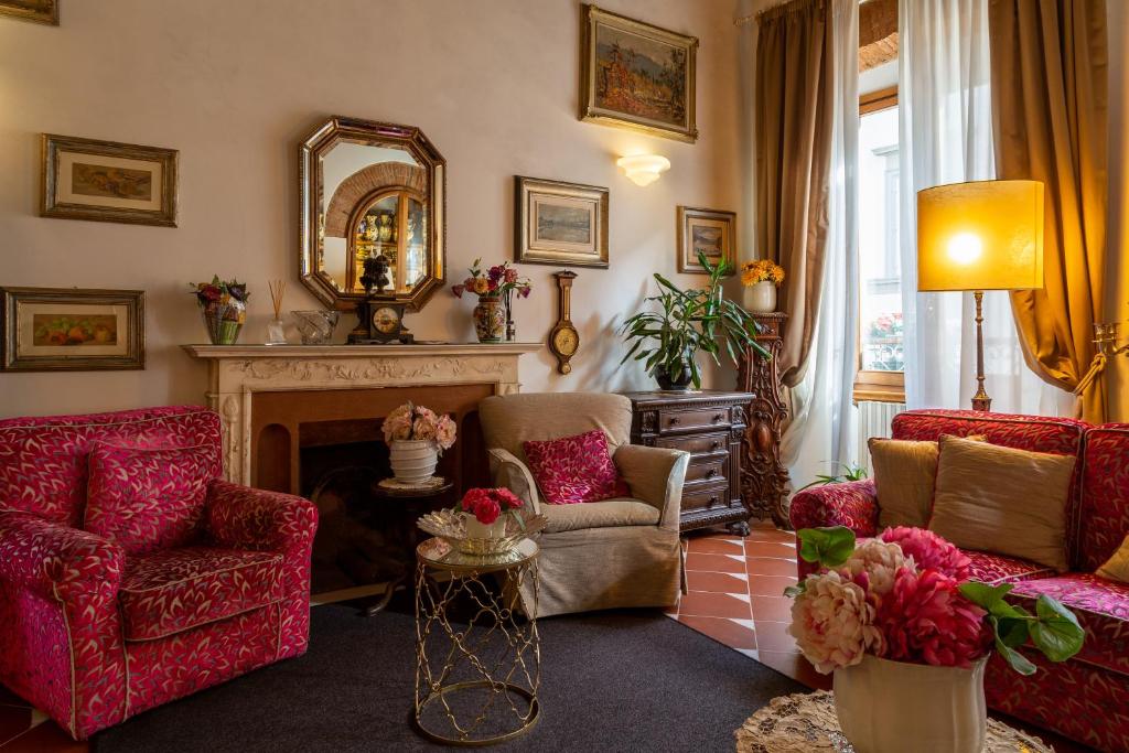 Hotel Maxim Axial — Hotel in Florence