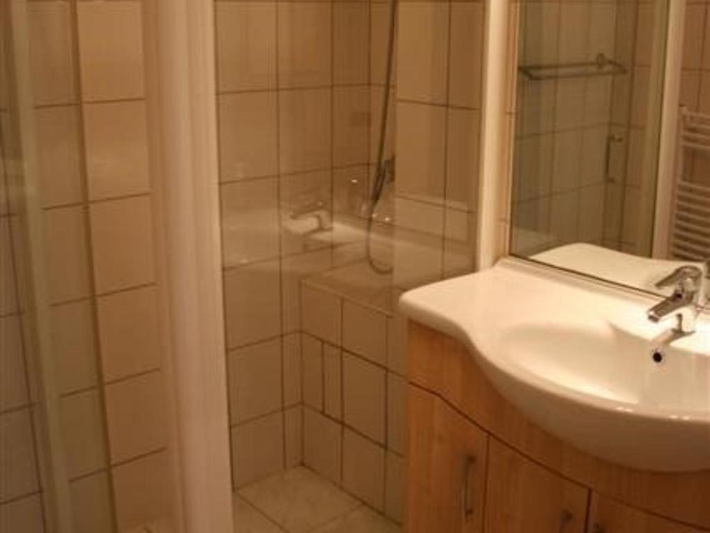 Appartement T3 lumineux avec piscines et terrasses, 6 couchages, proche sports et loisirs, Le Barcarès - FR-1-195-61 - 2