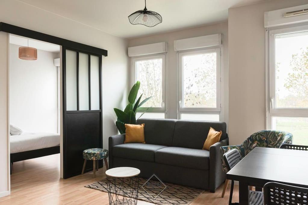 Prague II Disneyland Bmyguest - 1
