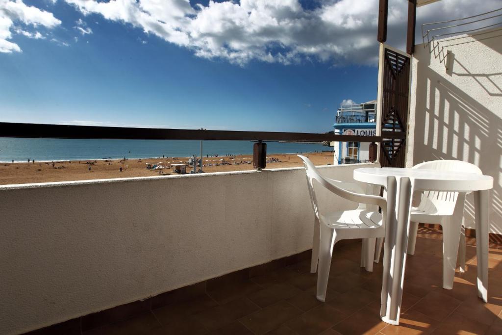 Balcony/terrace, Edificio Albufeira Apartamentos A. Local - Albuturismo Lda in Albufeira