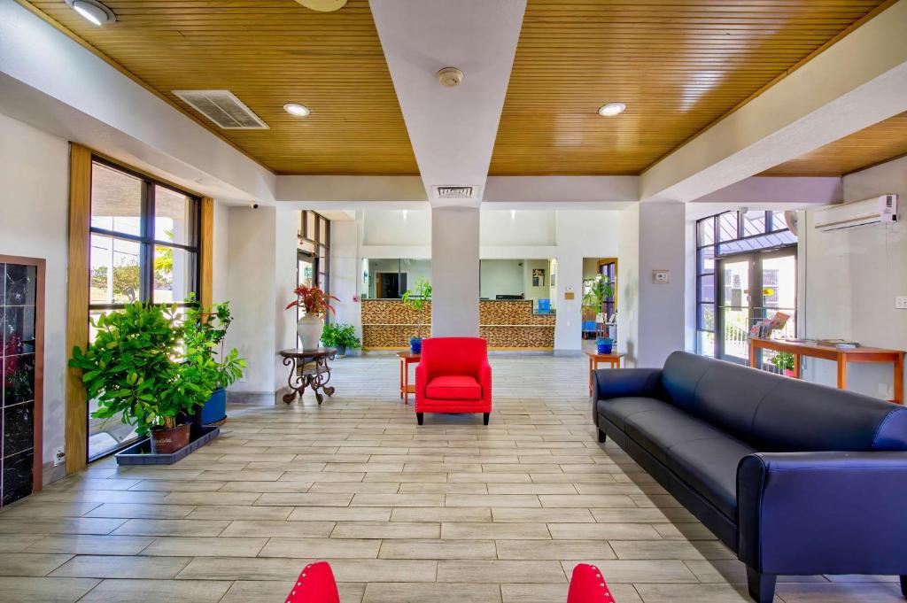 Studio 6 Birmingham, AL - Medical Center photo